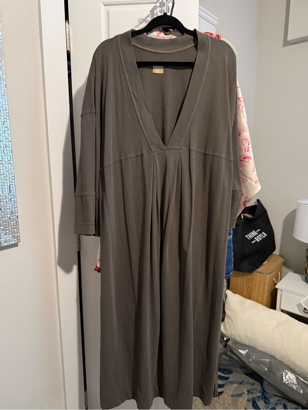 FREE PEOPLE / As new ! Yummily soft n a bit stretchy to keep shape ! L / XL